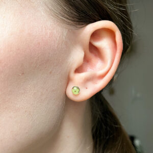 sztyfty z jasnozielonymi kwiatkami (średnie)