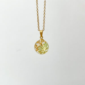 naszyjnik - cukiereczek z zielono-pomarańczowymi kwiatkami