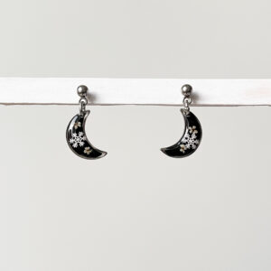 kolczyki - księżyce z kwiatkami i śnieżynką