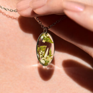 naszyjnik - wianki na wodzie (kolekcja Przepływ z muszelkami)