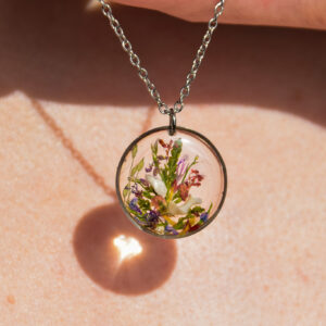 naszyjnik - dzikie szuwary (kolekcja Przepływ z muszelkami)