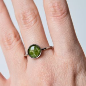 pierścionek z liściem większy