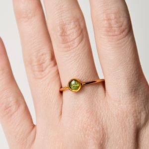 pierścionek z liściem