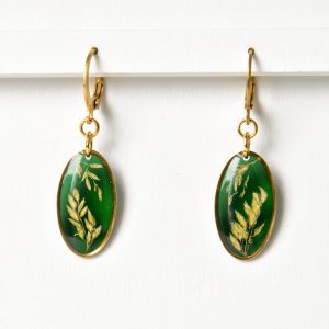 kolczyki - eleganckie, owalne zawieszki z trawą