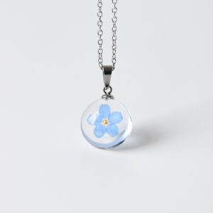 naszyjnik-cukiereczek z niezapominajką (większy)