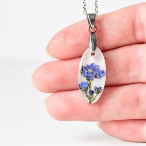 naszyjnik - niezapominajka na perłowym tle